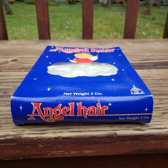 Vintage Angel Hair Spun Glass Union Wadding CO - Made In USA 2oz Box - Picture 4 of 15